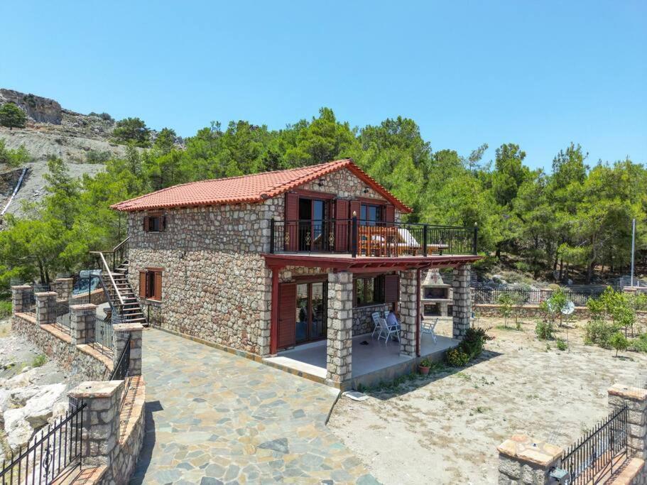 Petronas Land House 2 Villa Archangelos  Luaran gambar